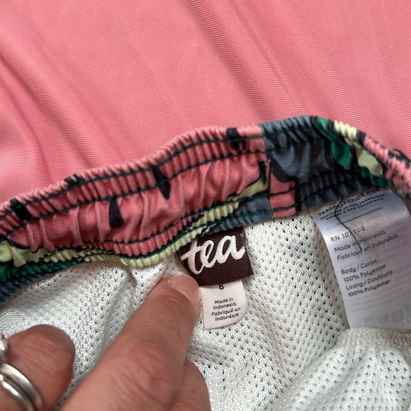 tea collection boys swimsuit and UPF rashguard size 8 - Picture 3 of 12